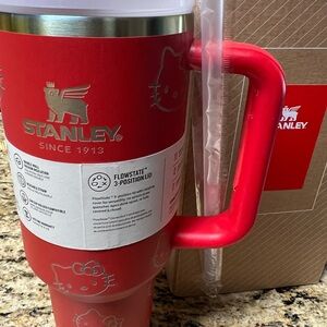Stanley 40oz New Red Kitty tumbler